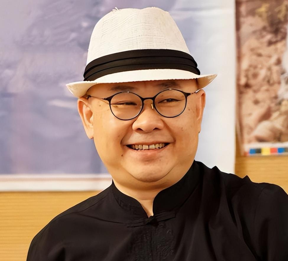 春晚风向真变了!网友点的这4个人,让赵本山十几年前的话应验了