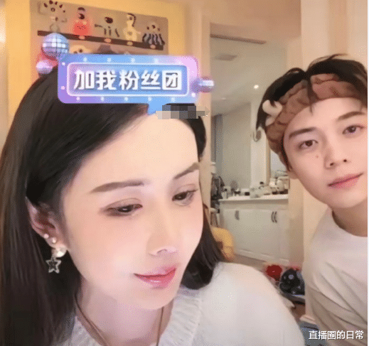 辛巴直播中疑似怒怼韦雪：40岁找个22岁男朋友，这是什么价值观？