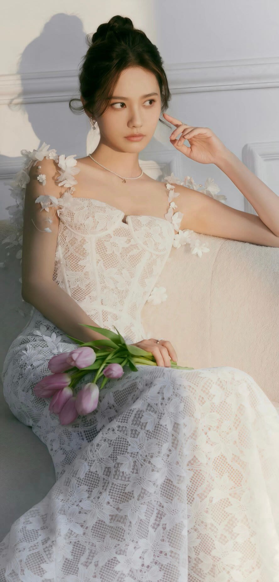 姜佩瑶，人美心善，看起来都养眼