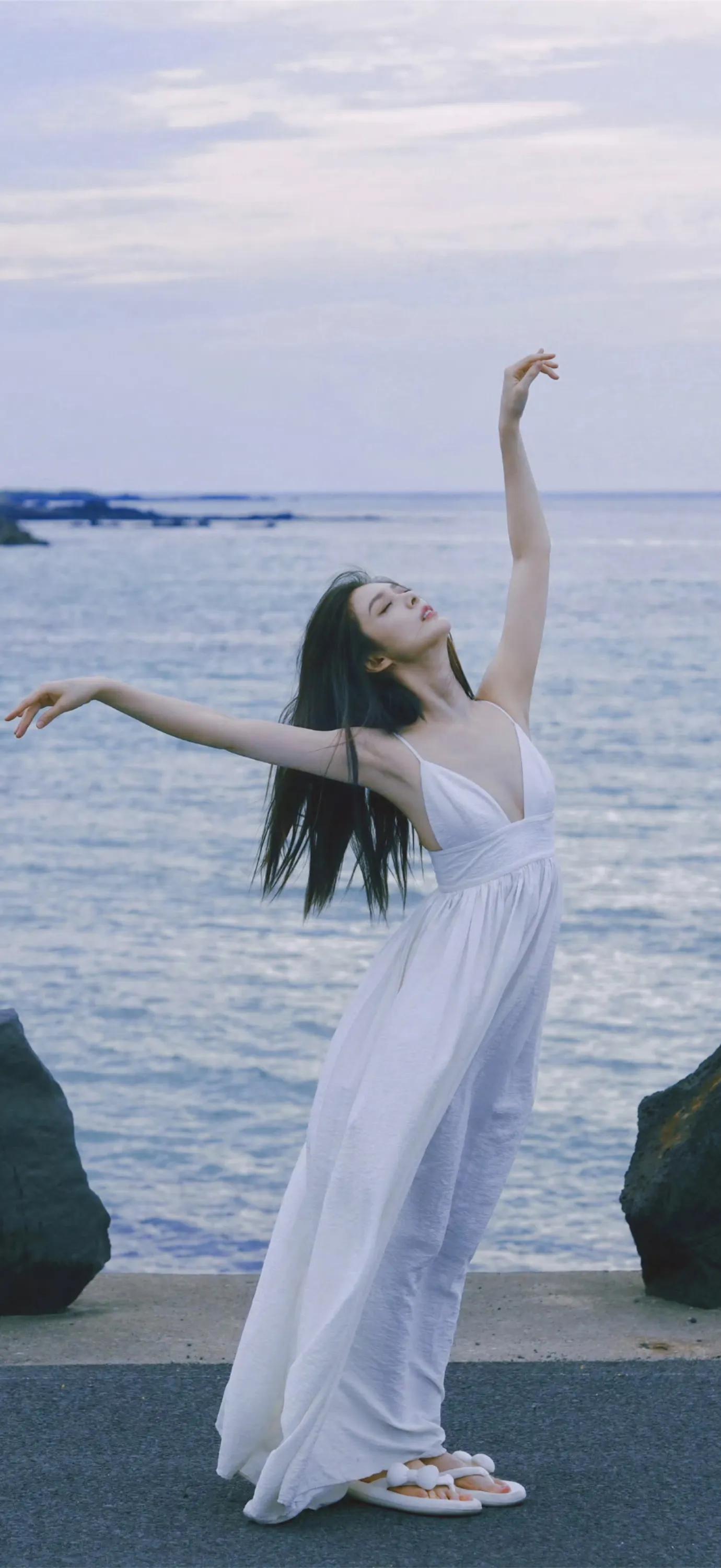 傅菁这张脸也很惊艳，傅菁壁纸美图