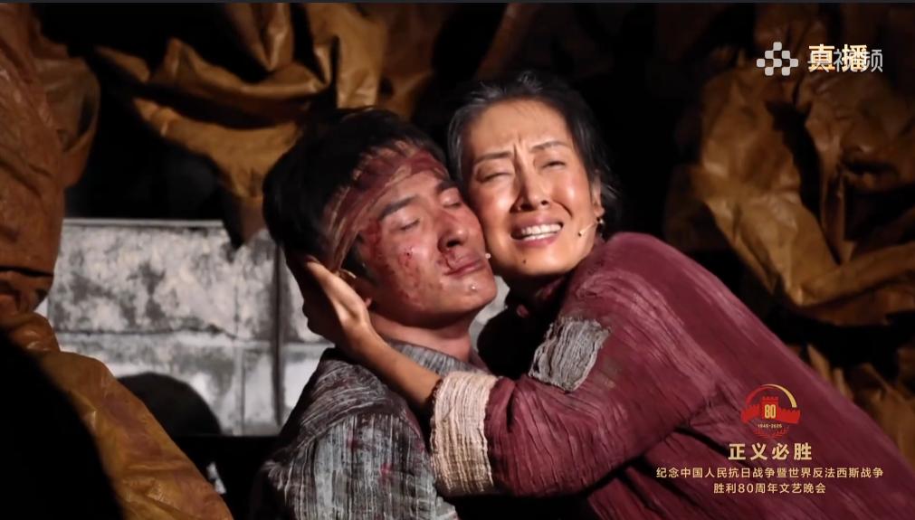 一场9.3文艺晚会,将科班演员和流量明星的差距,体现得淋漓尽致