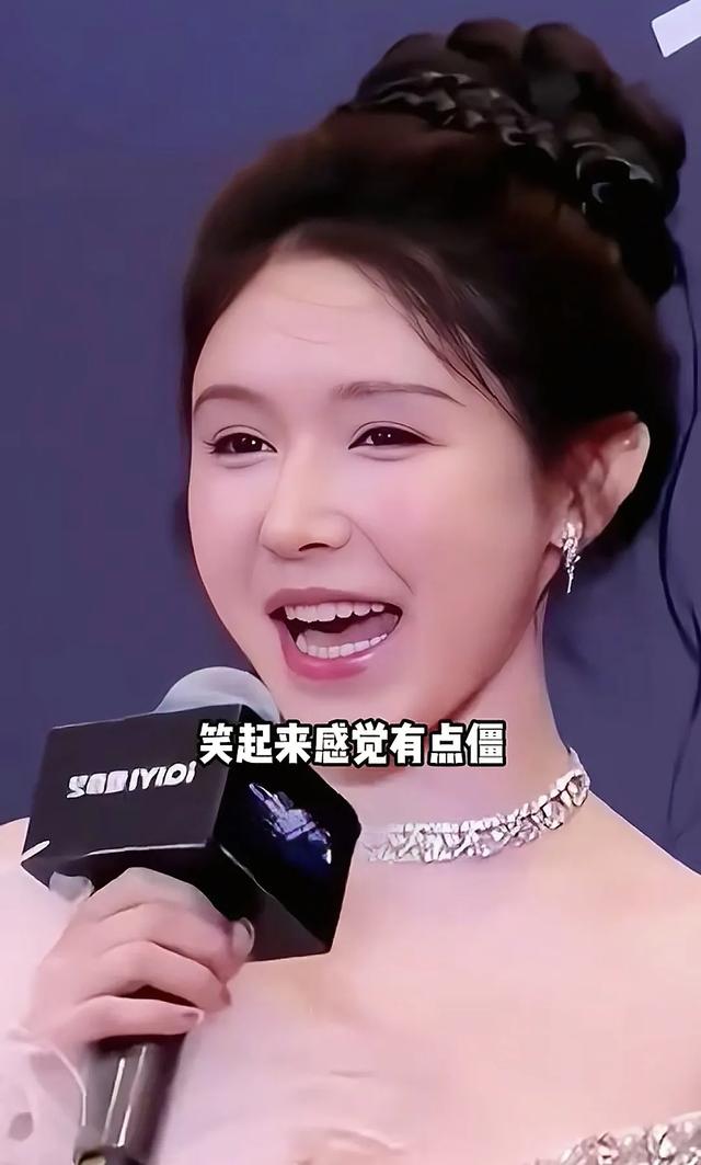 短剧界的女神们同框合影,徐艺真韩雨彤李沐宸好养眼,各有各的美