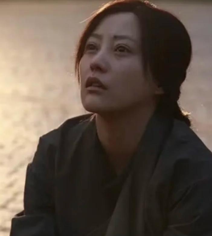 郝蕾破防发朋友圈嘲讽？辛芷蕾正面硬刚，李光洁当年还是太体面了