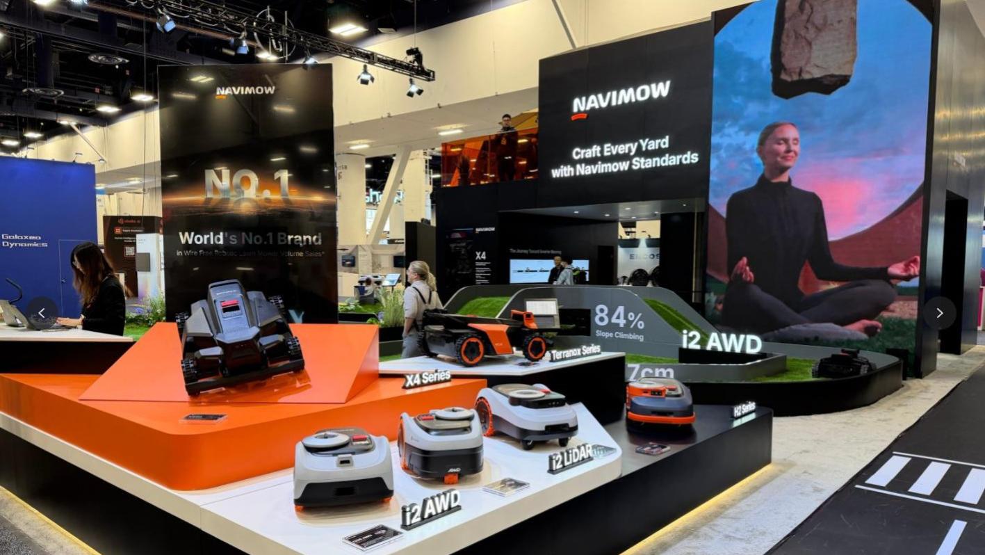 割草機器人也玩“四驅”？未嵐大陸發布多款新品：在CES2026書寫中國故事