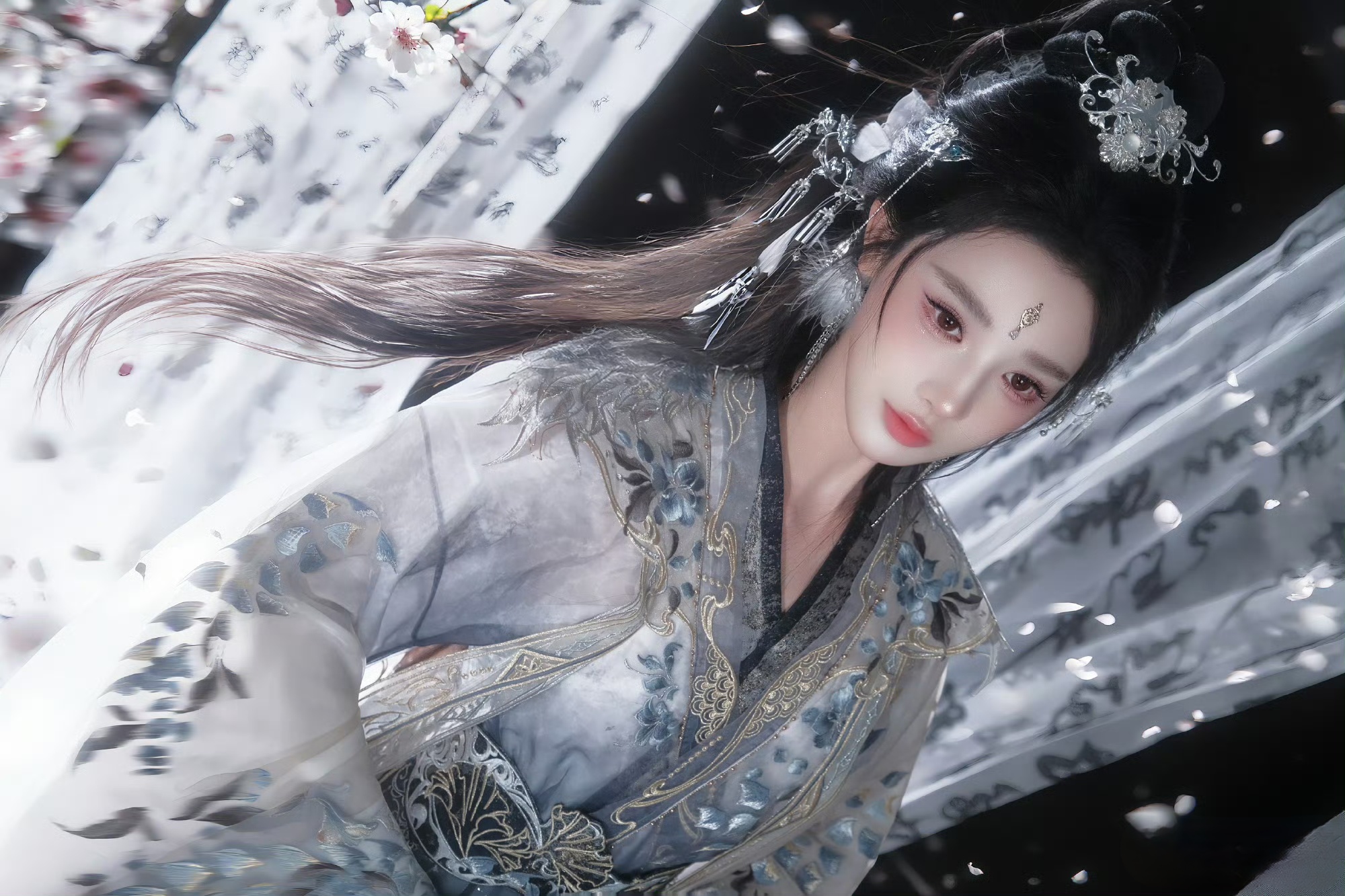 9.21娱乐瓜:白鹿 谭松韵 王一博 王俊凯 檀健次 宋威龙 成毅 张凌赫