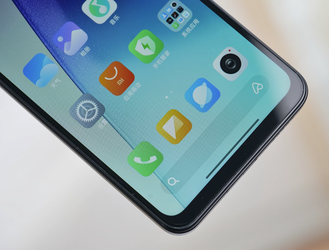 红米不讲武德,8GB+256GB+120Hz,降至764元