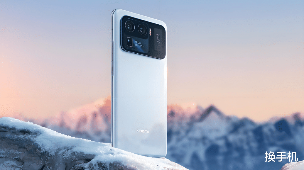 小折疊屏殺手？小米全新直板旗艦或回歸副屏設計，屏幕尺寸超大