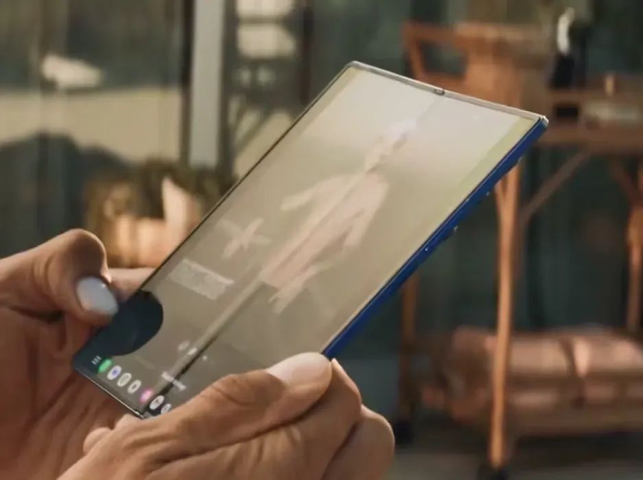 三星調侃蘋果：iPhone至今不能折疊