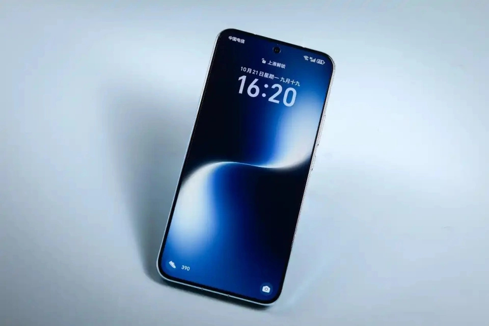 榮耀“放手一搏”，16GB+512GB跳水1254元，高配旗艦跌至“清倉價”