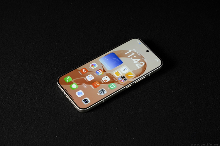 REDMI K90 Pro Max首測：更符合性能玩家喜好的“超大杯”