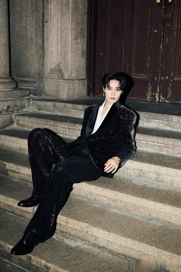 9位身高逆天男星！ 狙击蝴蝶》周柯宇没输张凌赫，这位比刘宇宁高