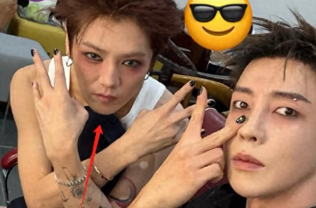 这一次,风光亮相米兰时装周的关晓彤,彻底撕碎了鹿晗最后的体面