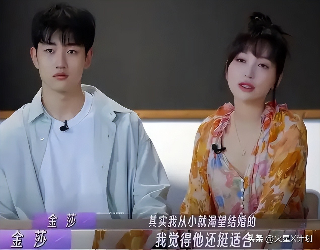 满是心酸!42岁著名歌手江苏走穴,宾客只顾吃席没人搭理