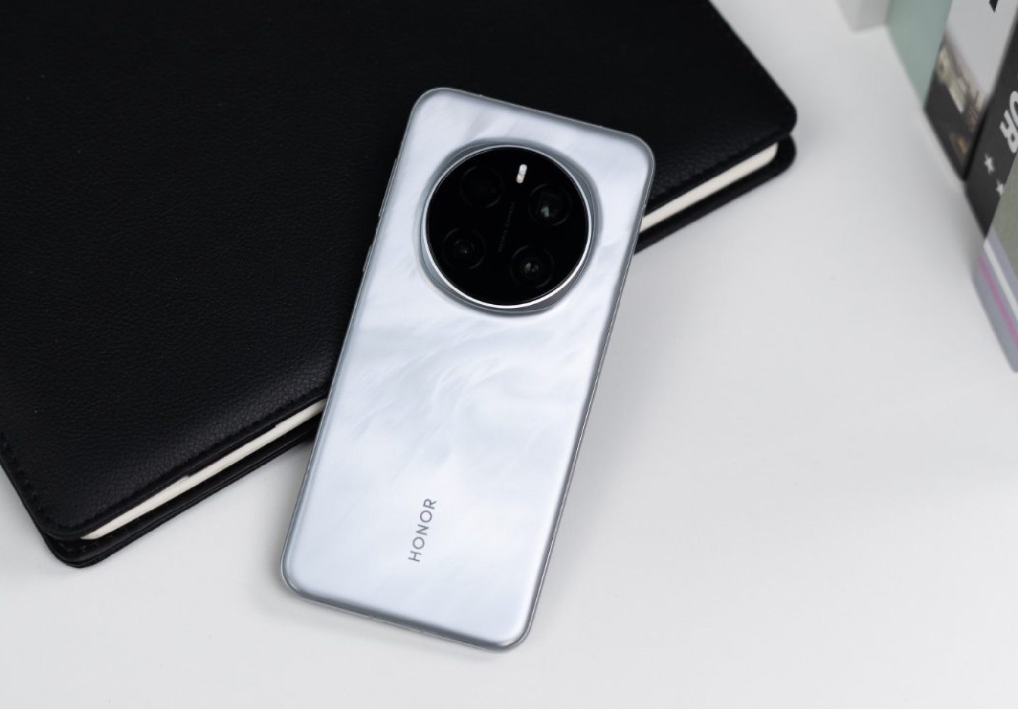 榮耀放棄高利潤！2億像素+16GB+512GB下跌800元，入手流暢用五年