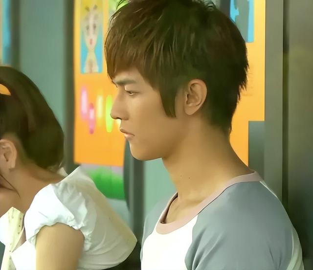 自曝当第三者,现透露未婚原因,不婚不爱的他已经走上了另一条路