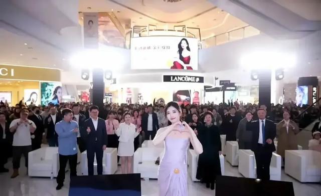 胡歌最大的遗憾就是没娶到她，娶到她估计能被全中国男人羡慕嫉妒