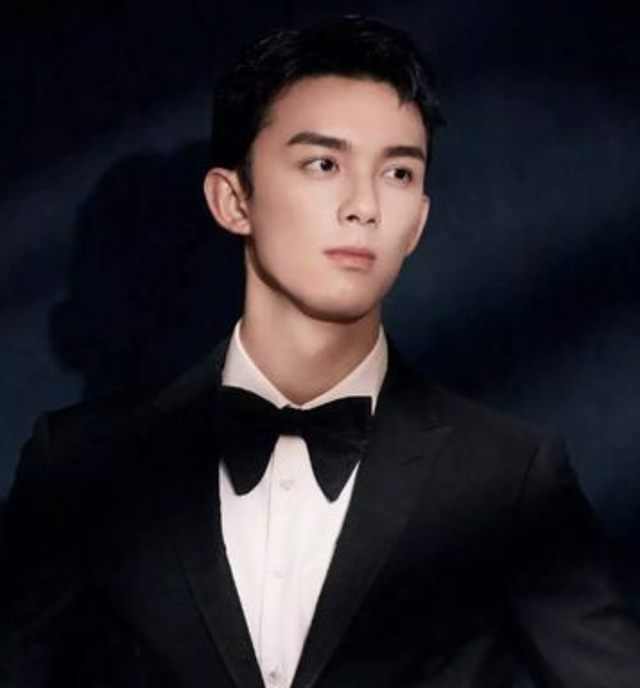 26岁的吴磊再破“天花板”，这一次，他让整个娱乐圈“刮目相看”