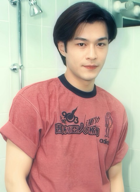 深扒后发现，捐了上百所学校的古天乐，远没有表面看起来那么简单