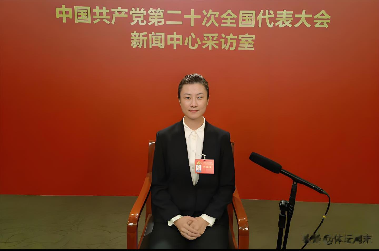 丁宁出任校长，直管王皓与王楚钦，一大波美照来袭