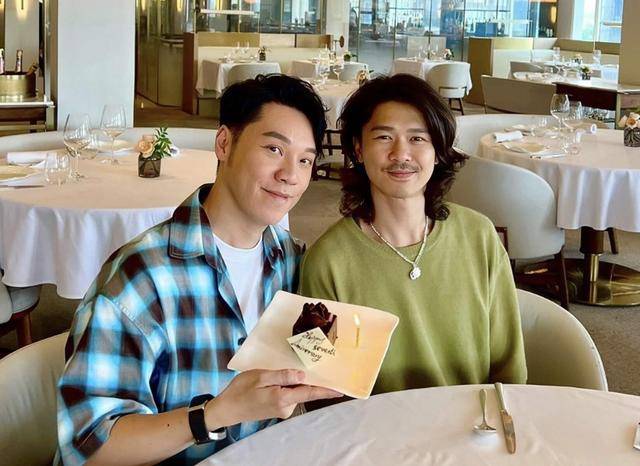 香港知名男星转型做讲师还债