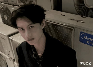 短剧顶流何健麒刚爆火就塌成废墟了，主要是惹了3个不该惹的人！