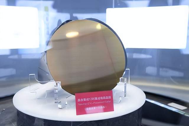 355億元，殺入28nm芯片，中國大陸第三大晶圓廠，動真格了