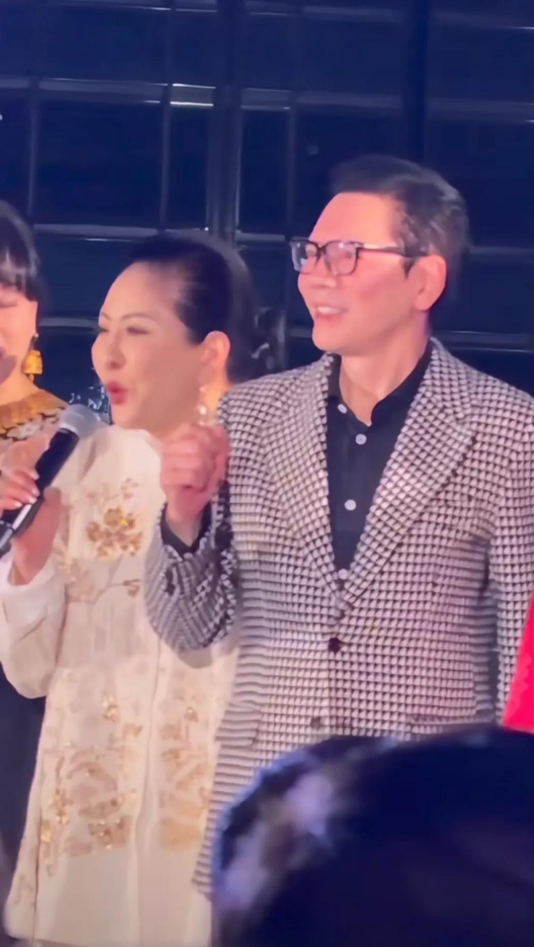 吕良伟70岁大寿，温碧霞穿的俗气，甄子丹岳母很年轻，袁咏仪漂亮