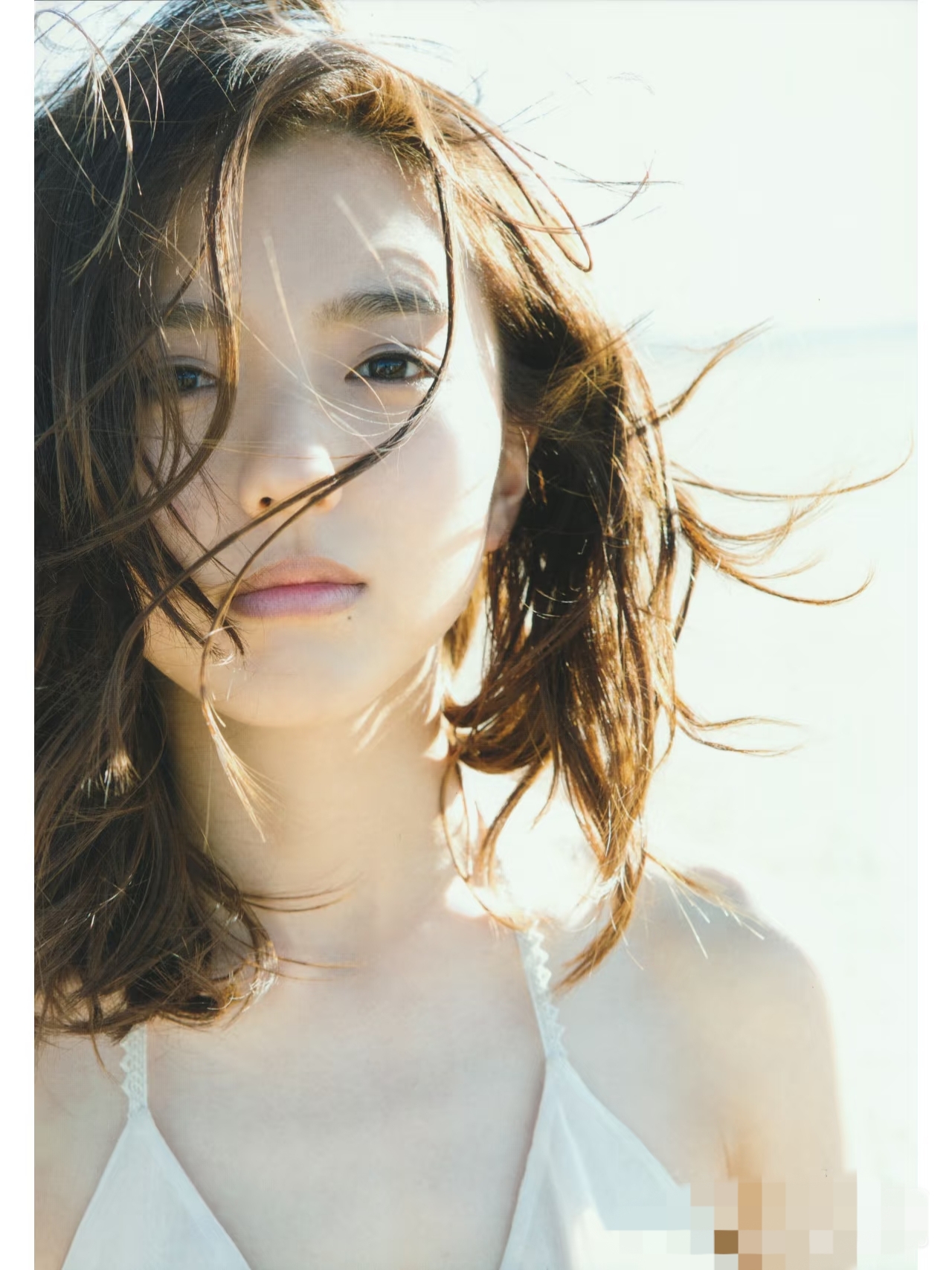 真野惠里菜:天生为镜头而生的“人间极品”