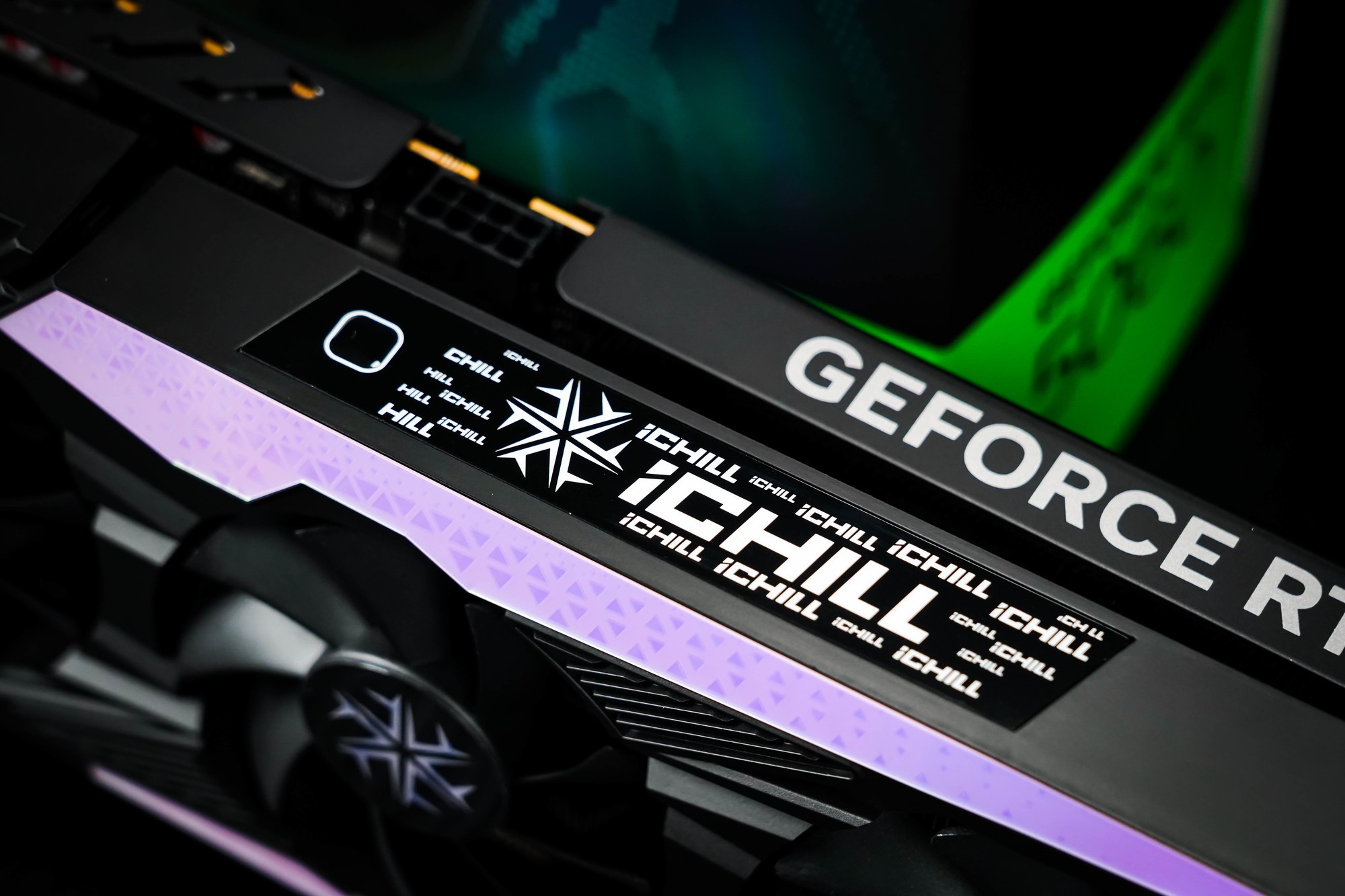 映眾 GeForce RTX 5060 超級冰龍評測 以簡馭繁 新冰龍美學