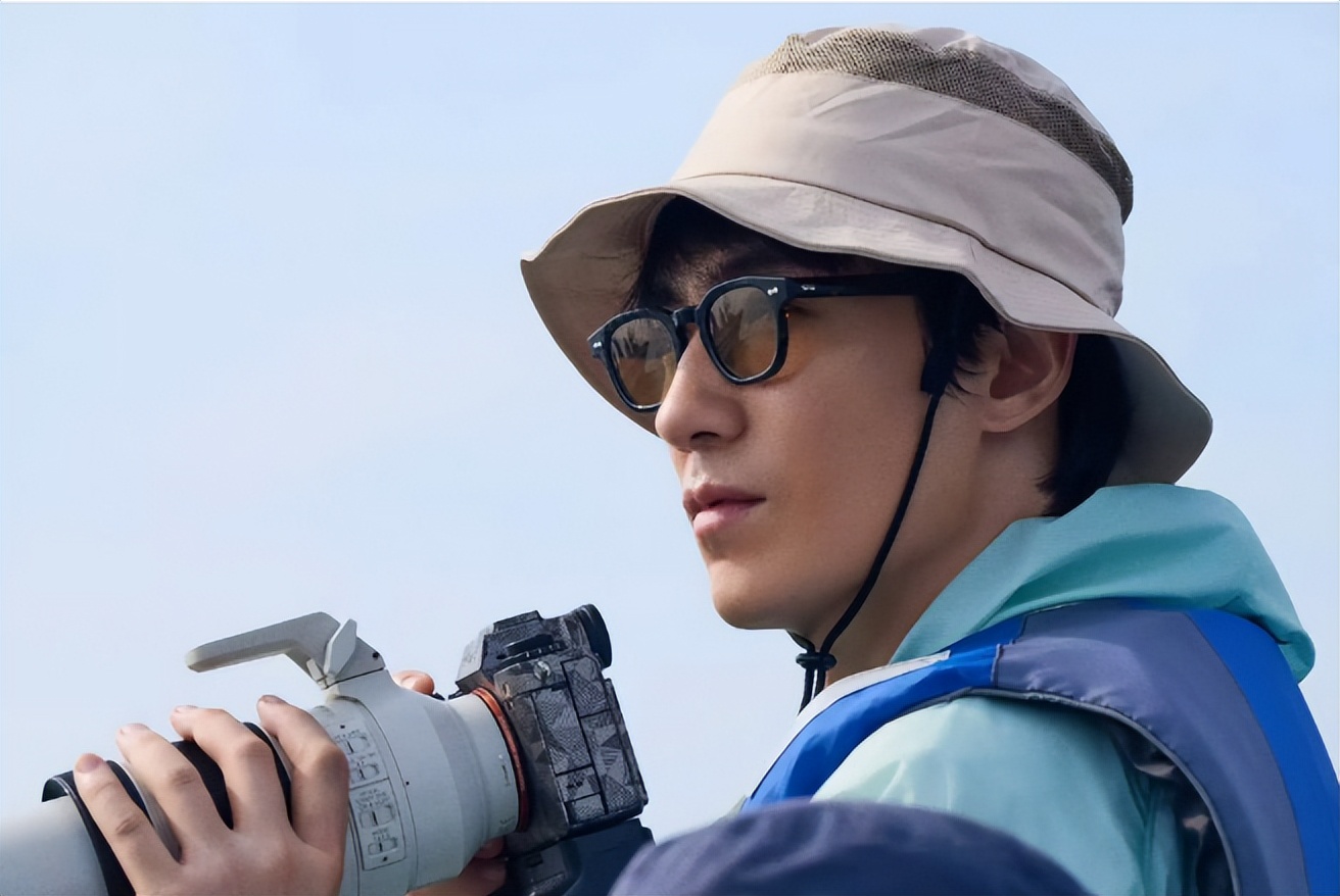 杨蓉的直觉是对的，37岁变了面相的朱一龙，给所有男明星提了个醒