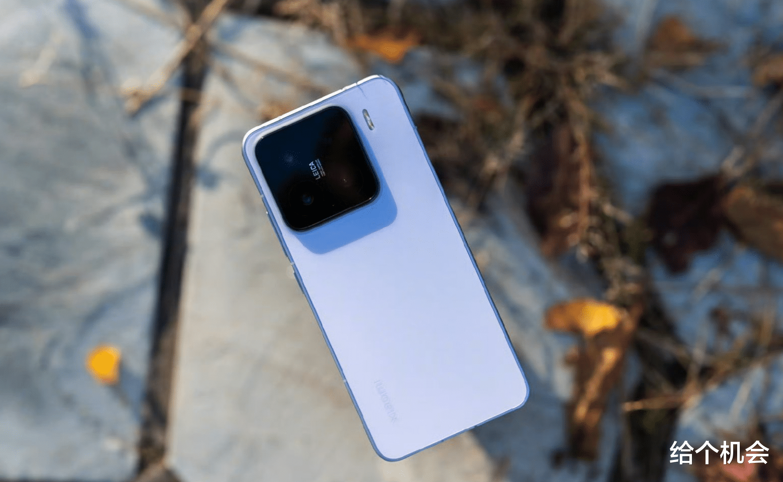 512G降1352元,小米“小钢炮”手机大跳水,骁龙8至尊+6.36英寸