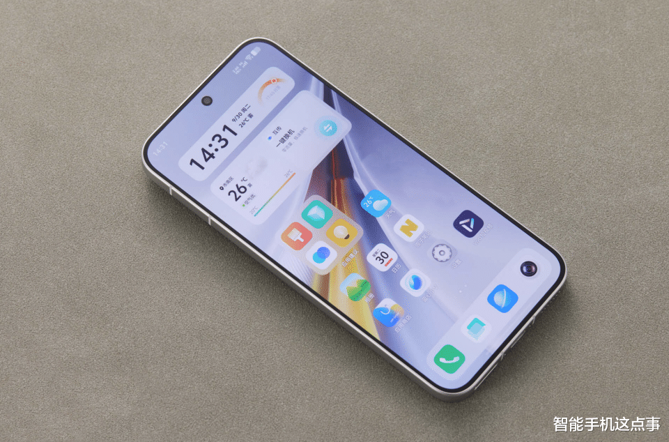 疑似iQOO 15 Ultra被確認(rèn)：2K+165Hz直屏，或力壓友商旗艦！