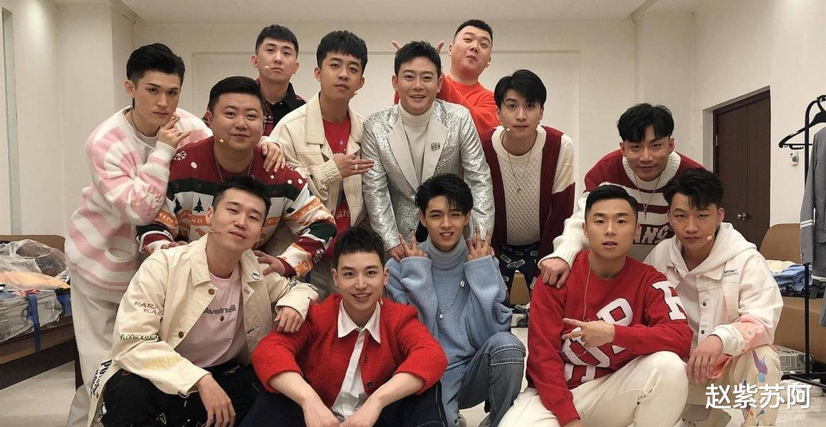 侯耀华讽刺了德云社部分人员