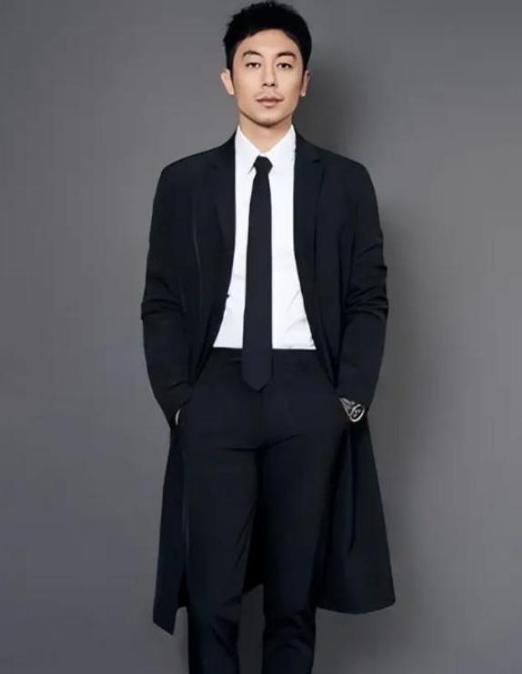 41岁朱亚文再破天花板,这一次,他让郭麒麟和整个娱乐圈沉默了