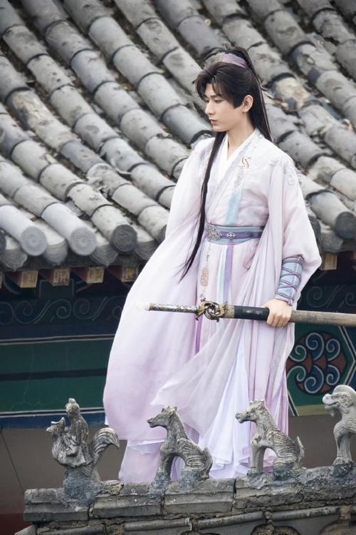 成毅风波持续发酵,知名演员本想说句公道话,不料肖战突被牵连