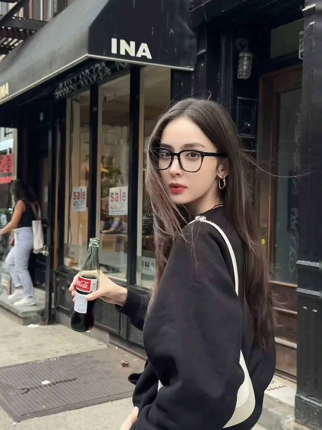 古力娜扎本人真的美到失真