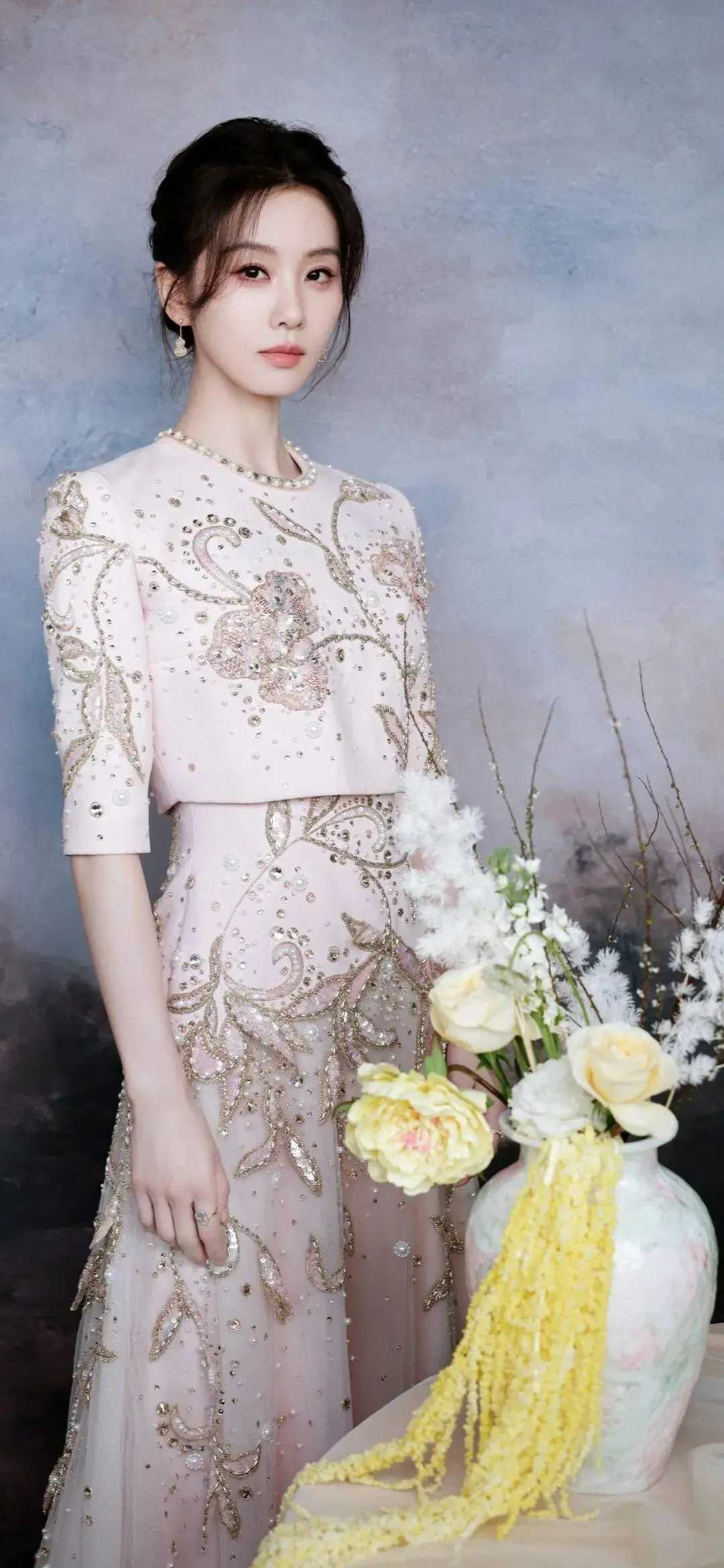 刘诗诗：诗意凝眸，蕙质天成，人间绝色，美不胜收