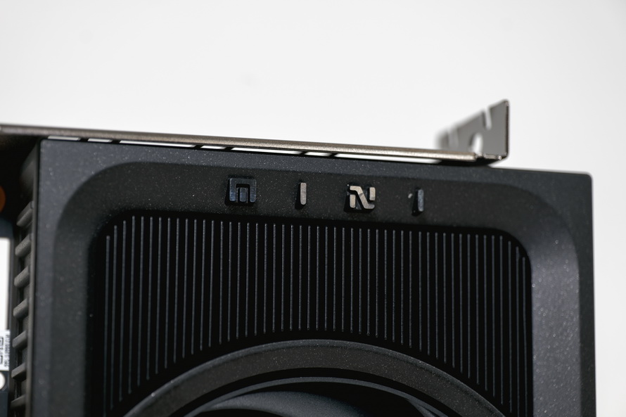 七彩虹iGame RTX 5060 Ti Mini評測：小體積滿血性能