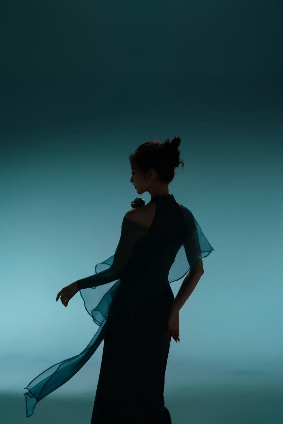 景甜新中式造型,清雅如莲,尽显东方韵味!