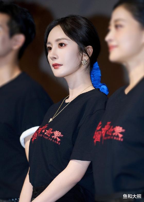 《酱园弄》群像海报曝光,11人露脸2人分C位,杨幂赵丽颖咖位就此分明