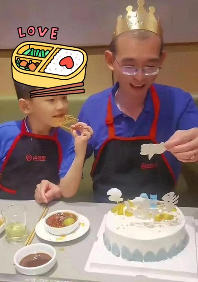 谢浩南父亲没有二婚没有小儿子,是大团圆结局,为他们一家高兴