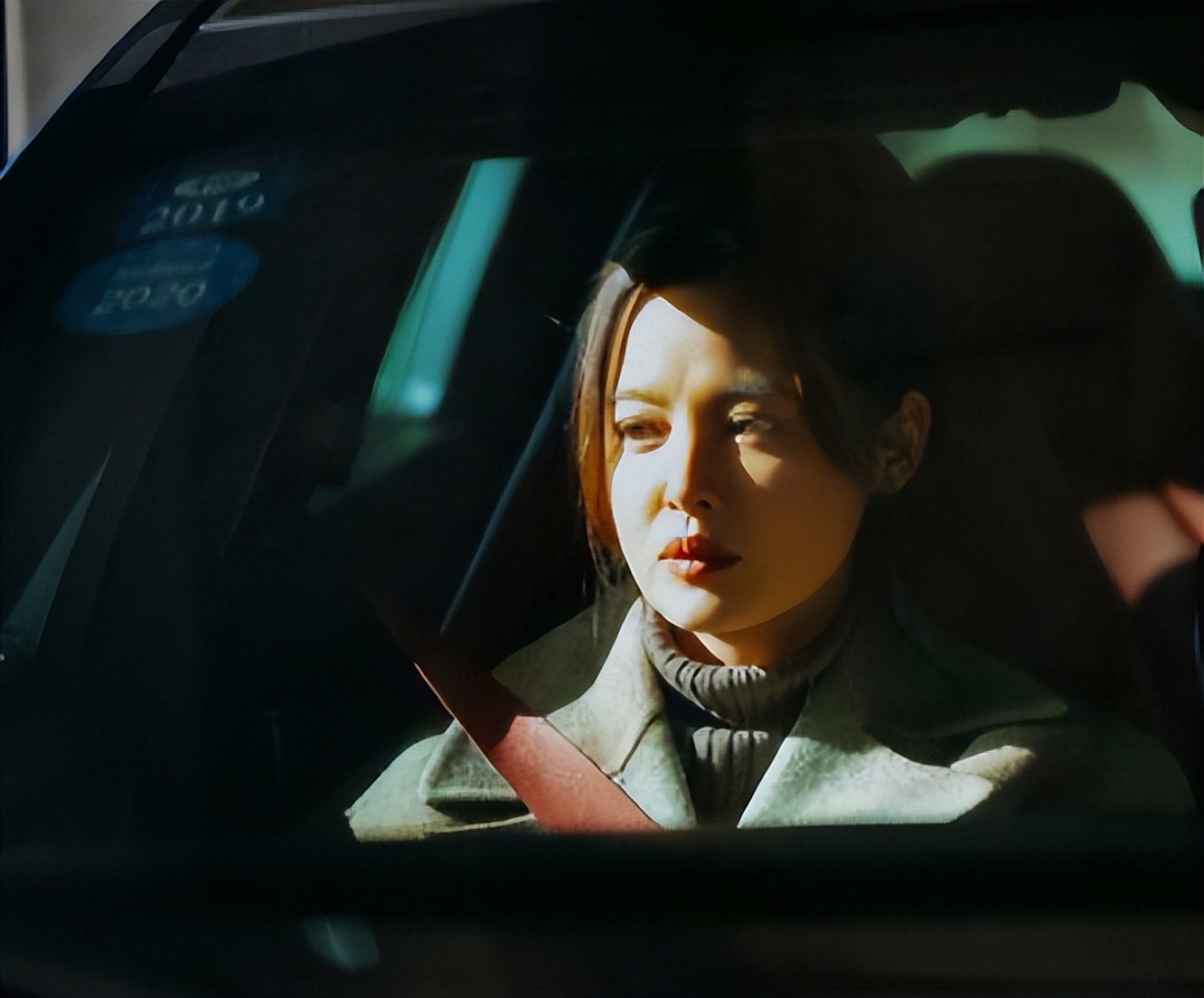 获封影后才2个月，辛芷蕾再次让观众刮目相看，王家卫当初没说错