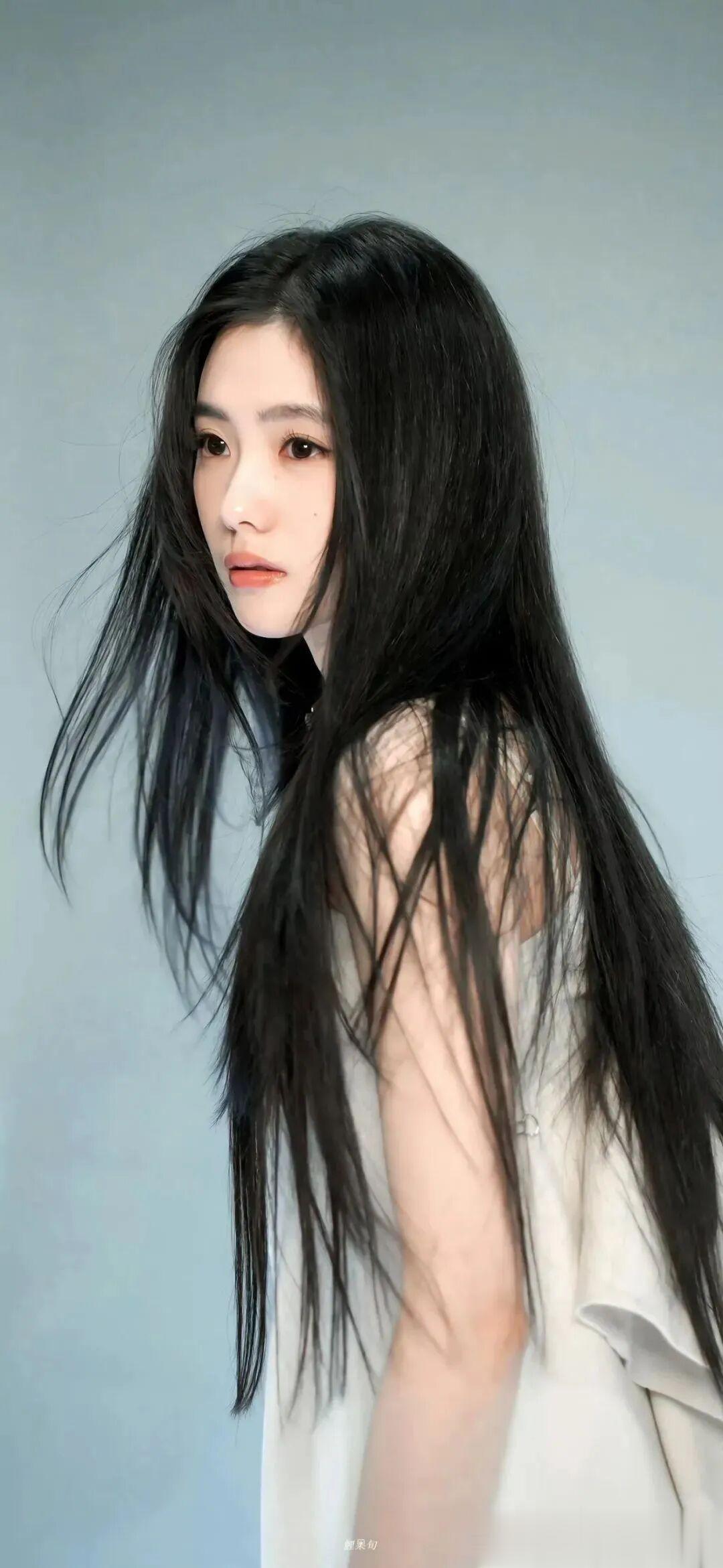 刘浩存甜美壁纸