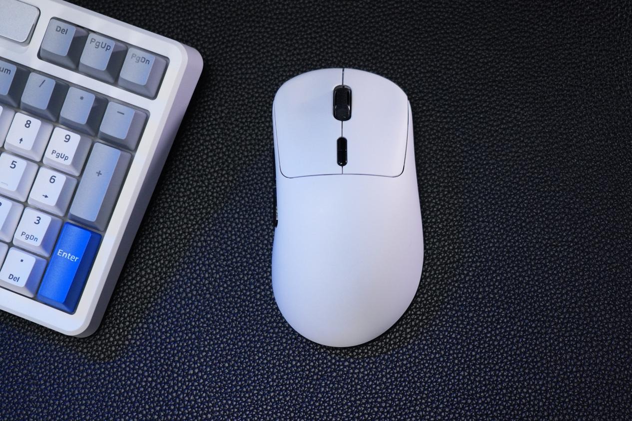 Nordic 54加持助力破局行業痛點，雷柏VT3二代系列鼠標體驗