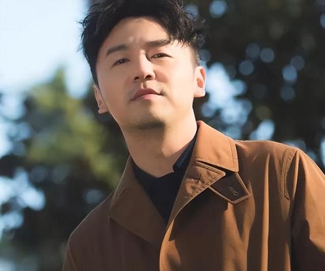 原来雷佳音的妻子是她，难怪入圈多年无绯闻