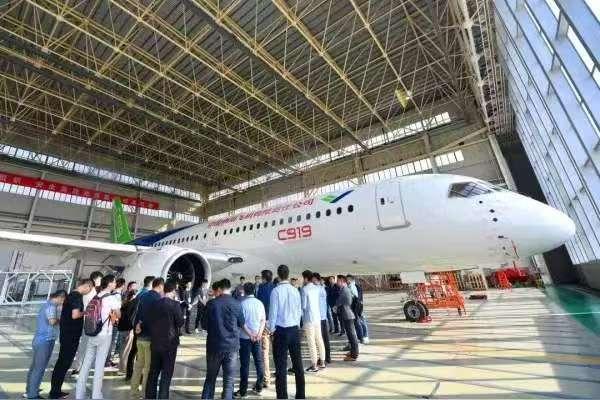 中國航空再突破！完全國產飛控首飛成功，核心技術不再被卡脖子