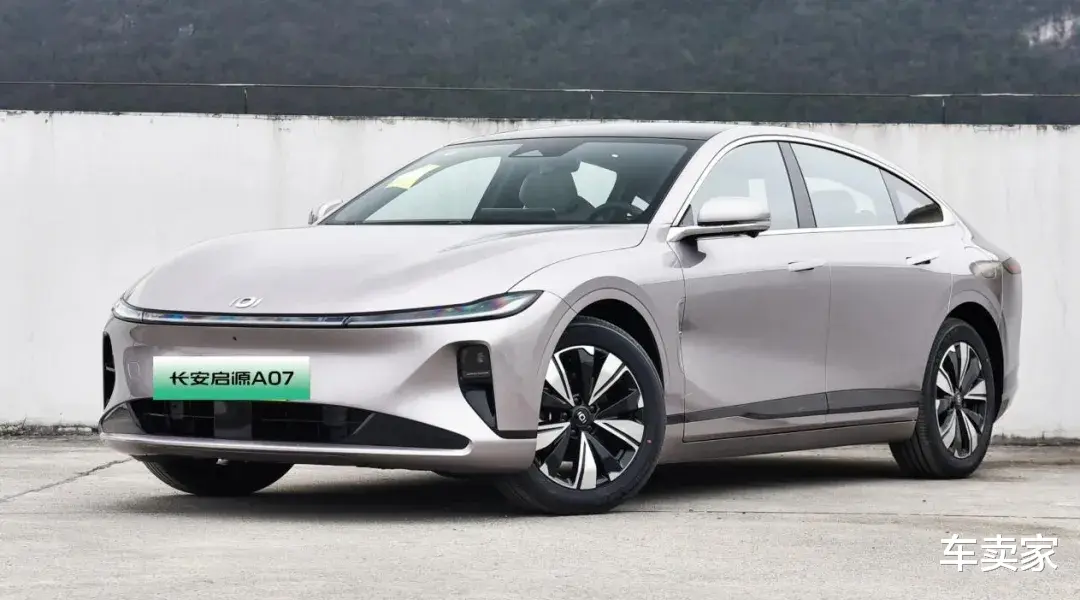 宁要长安启源A07，不要小鹏MONA M03