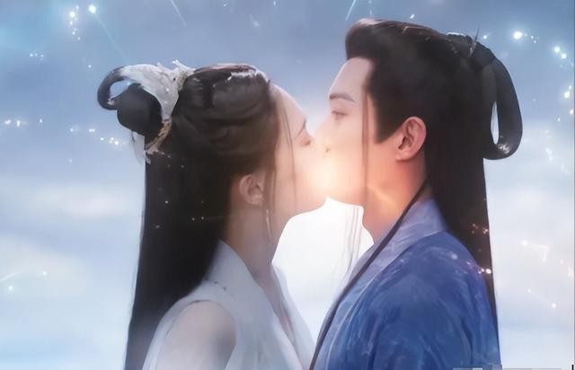 假山假景假脸，《念无双》仅播6集就被要求下架，唐嫣出手也没用