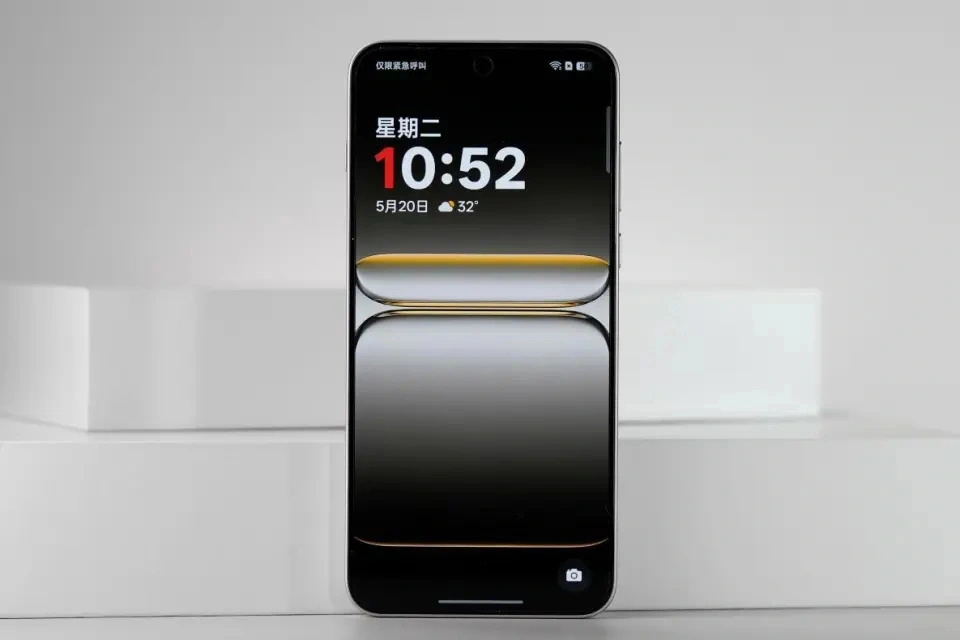 買手機不用太貴，2025銷量“封神”的3款手機，512GB一步到位用五年