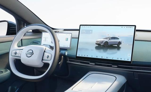 东风日产轴距超2米9合资轿车，仅11.99万元起！